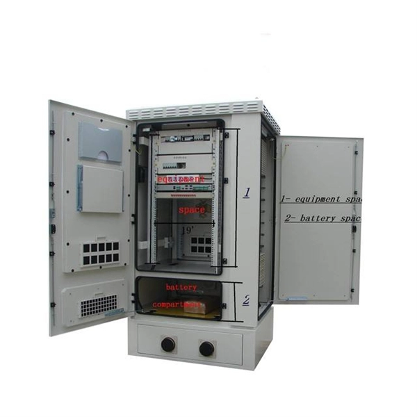 What is the function of the pigtail fusion splice terminal box
