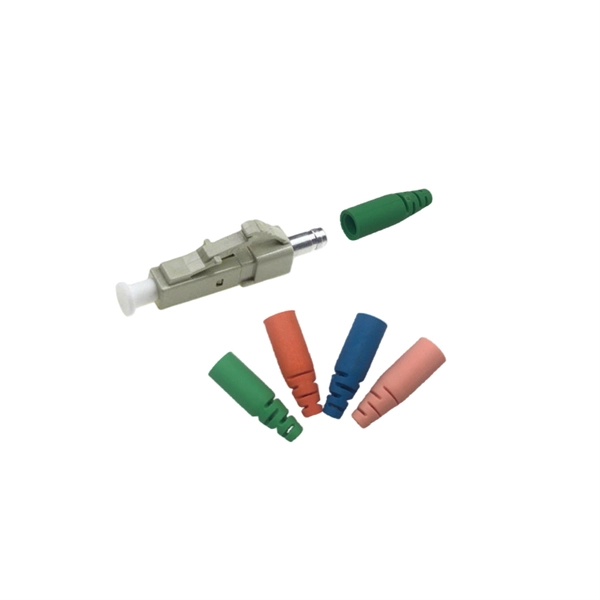 How to strip the outer sheath of an optical cable without damaging the fiber optic cable