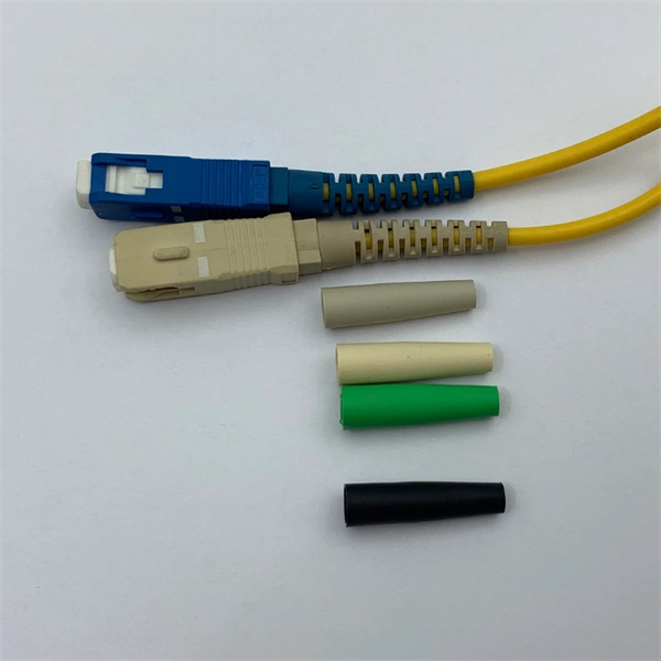 Which is better a low-voltage wiring scaffold or a cable tray