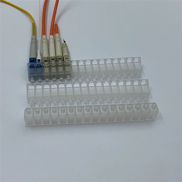 Outdoor fiber optic composite cable