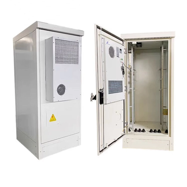 Relay protection device logic ground